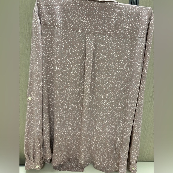 Loft Blouse - Large - Picture 3 of 4